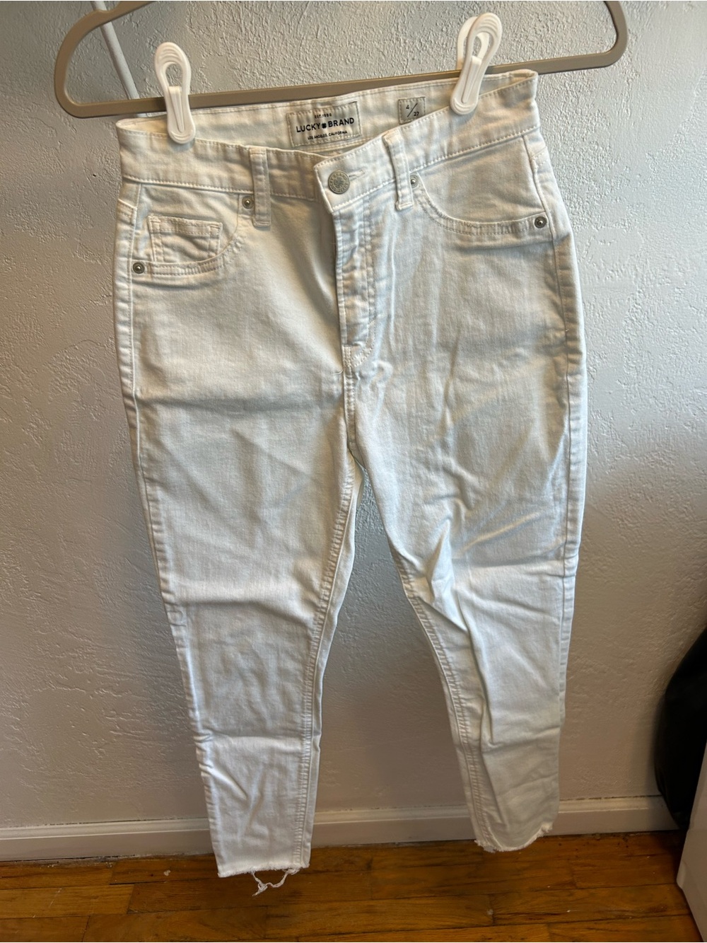 Lucky Brand White Women's Skinny Jeans